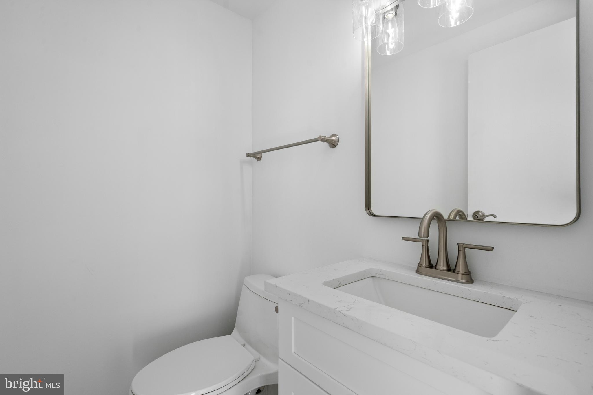 FOX MILL ESTATES - Residential
