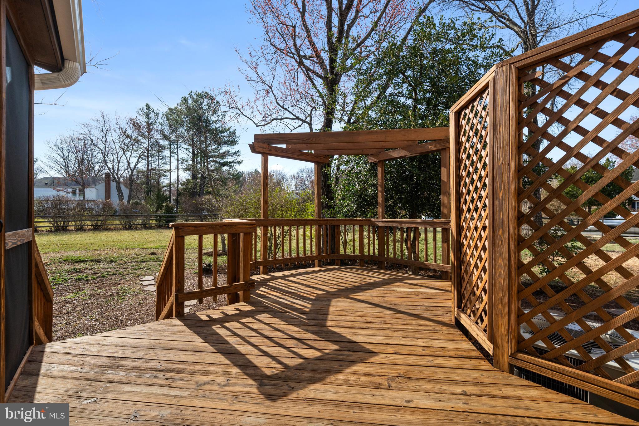 FOX MILL ESTATES - Residential