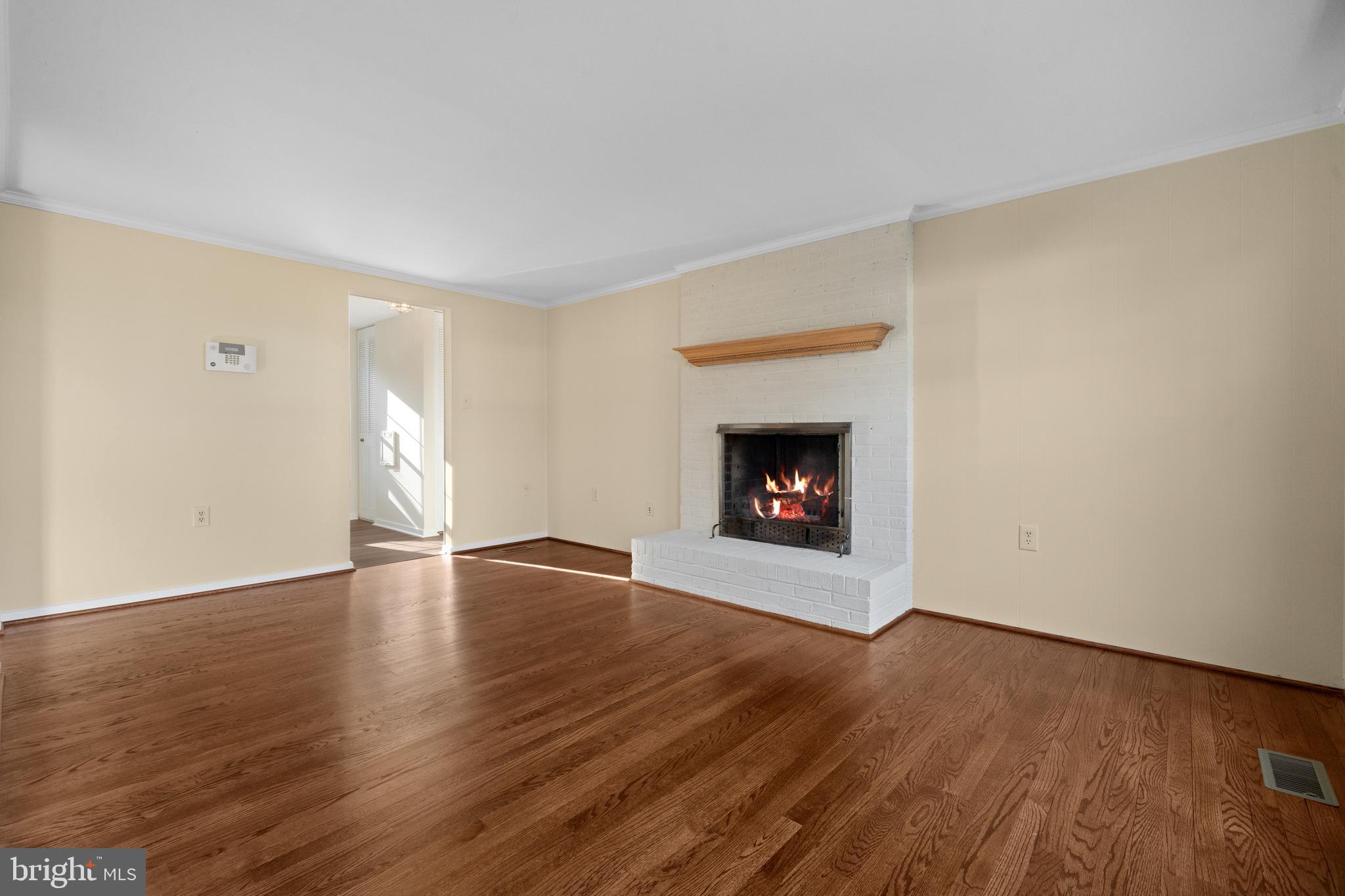 FOX MILL ESTATES - Residential