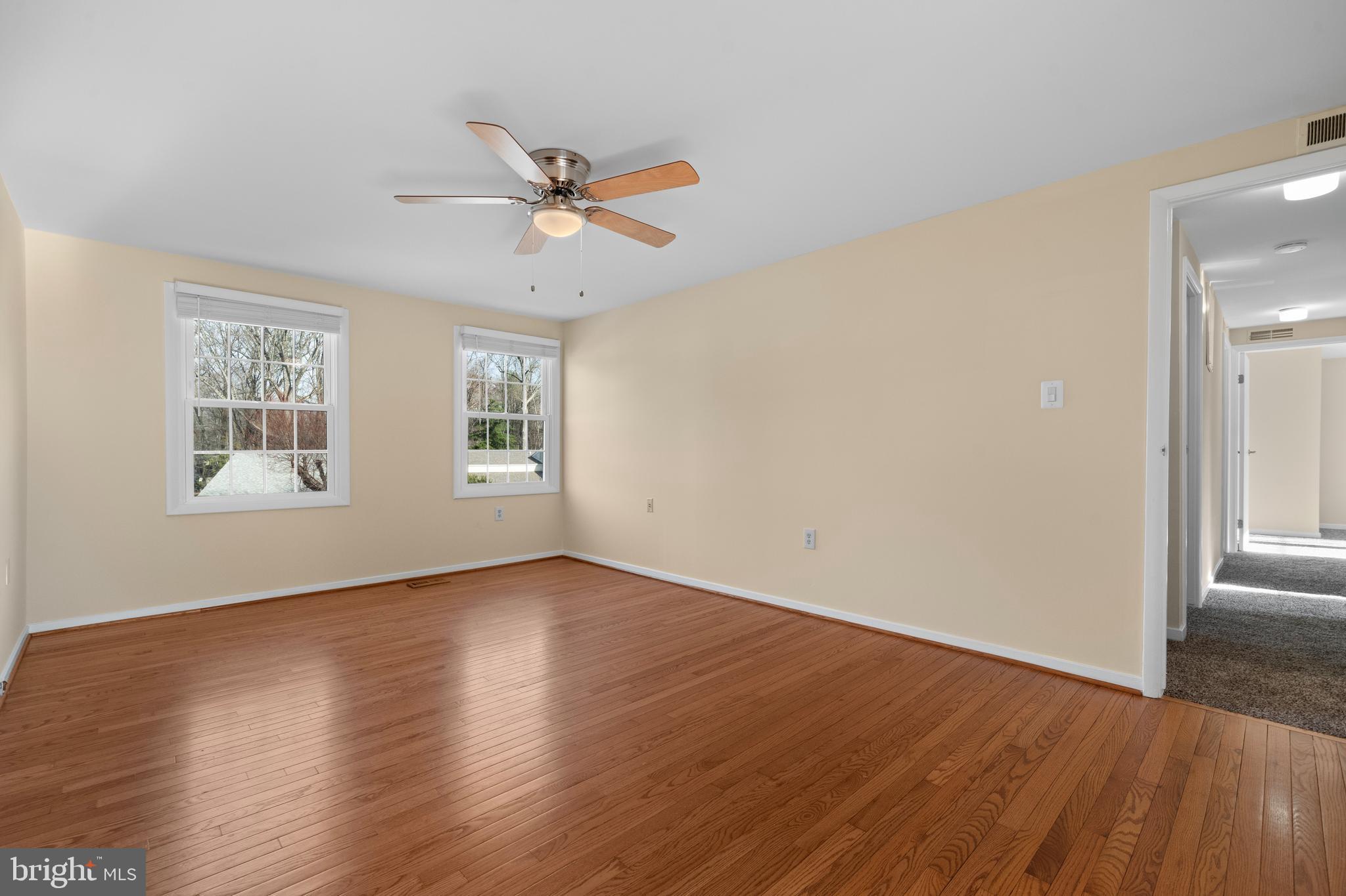 FOX MILL ESTATES - Residential