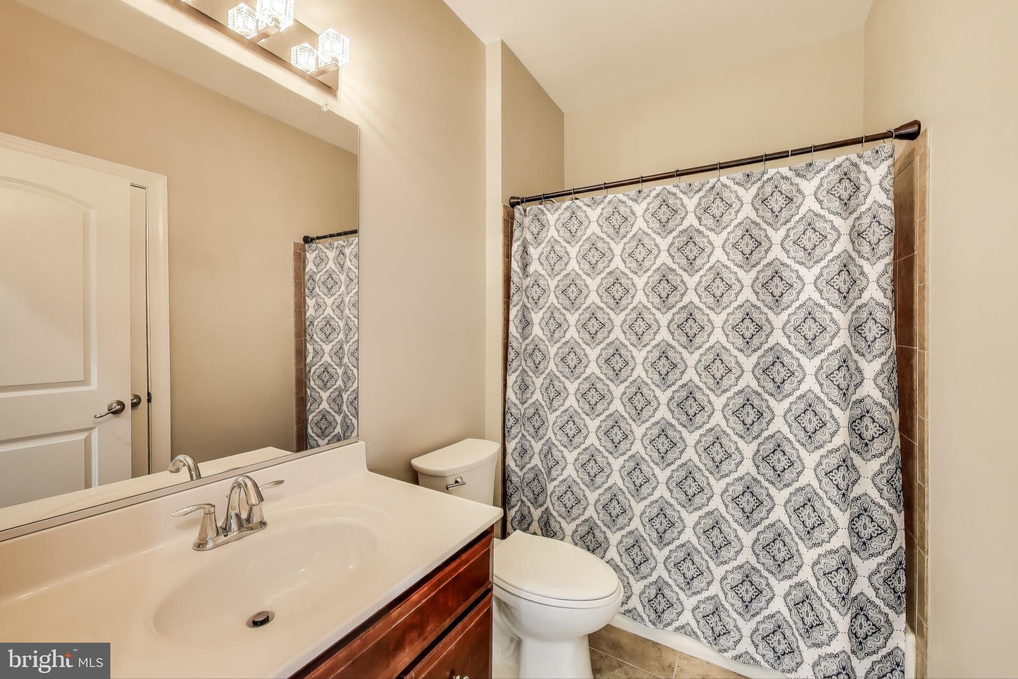 POTOMAC CLUB - Residential
