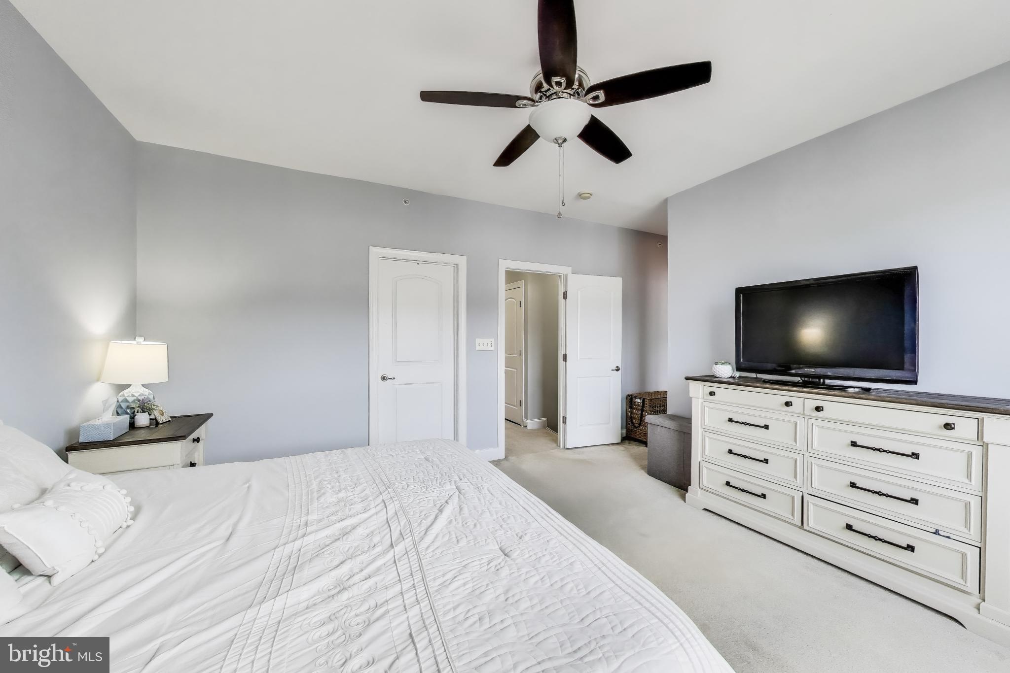 POTOMAC CLUB - Residential