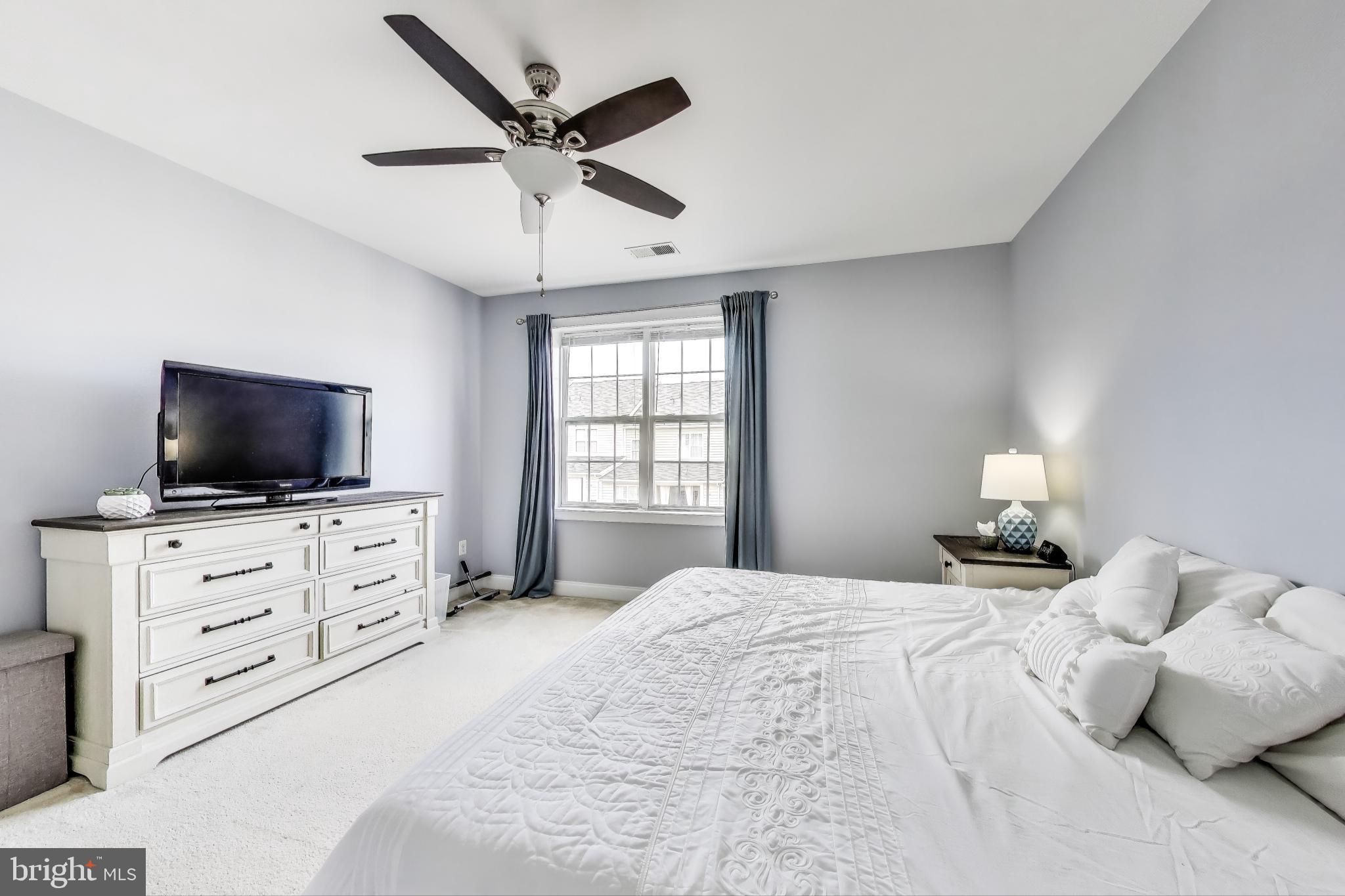POTOMAC CLUB - Residential