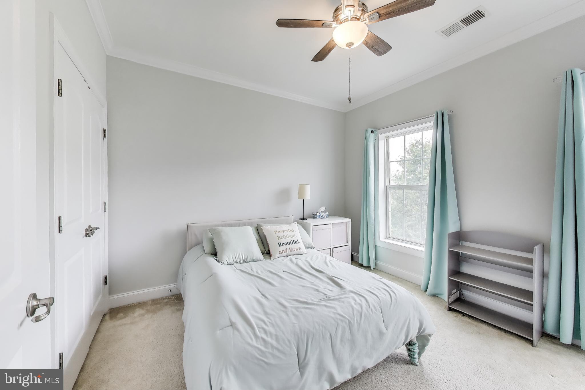 POTOMAC CLUB - Residential