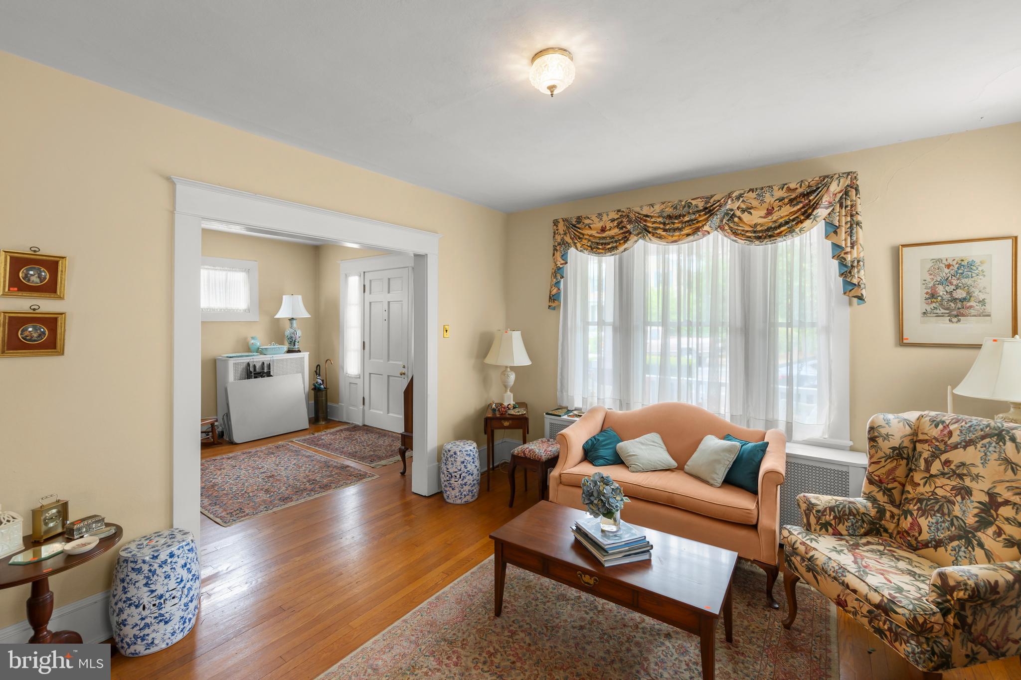 DOWNTOWN WINCHESTER - Residential