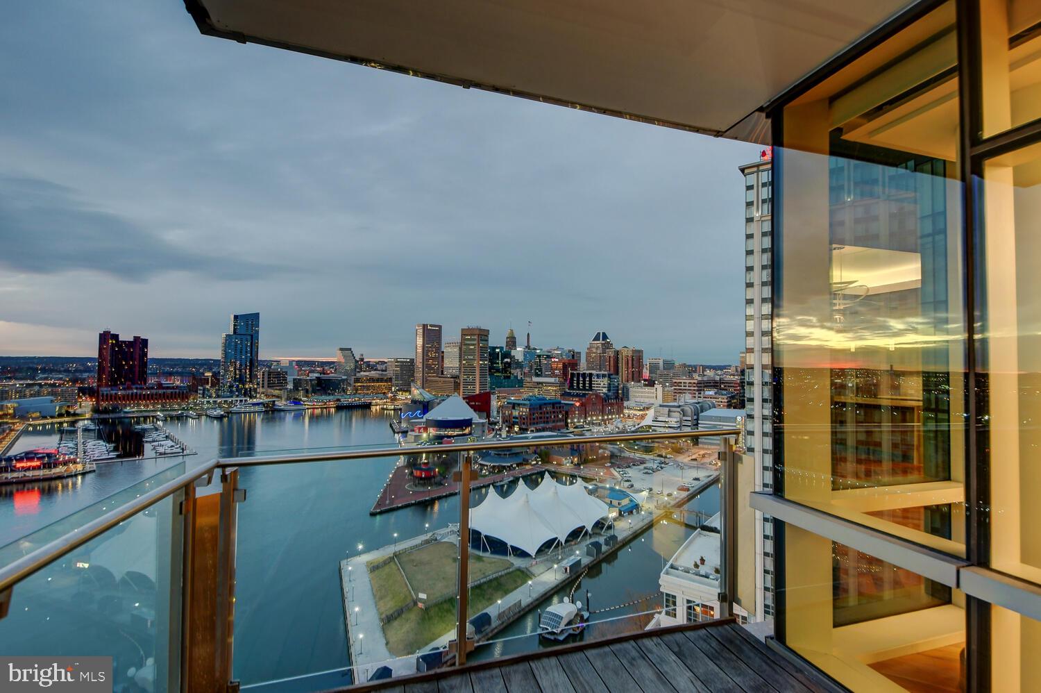 HARBOR EAST - Residential