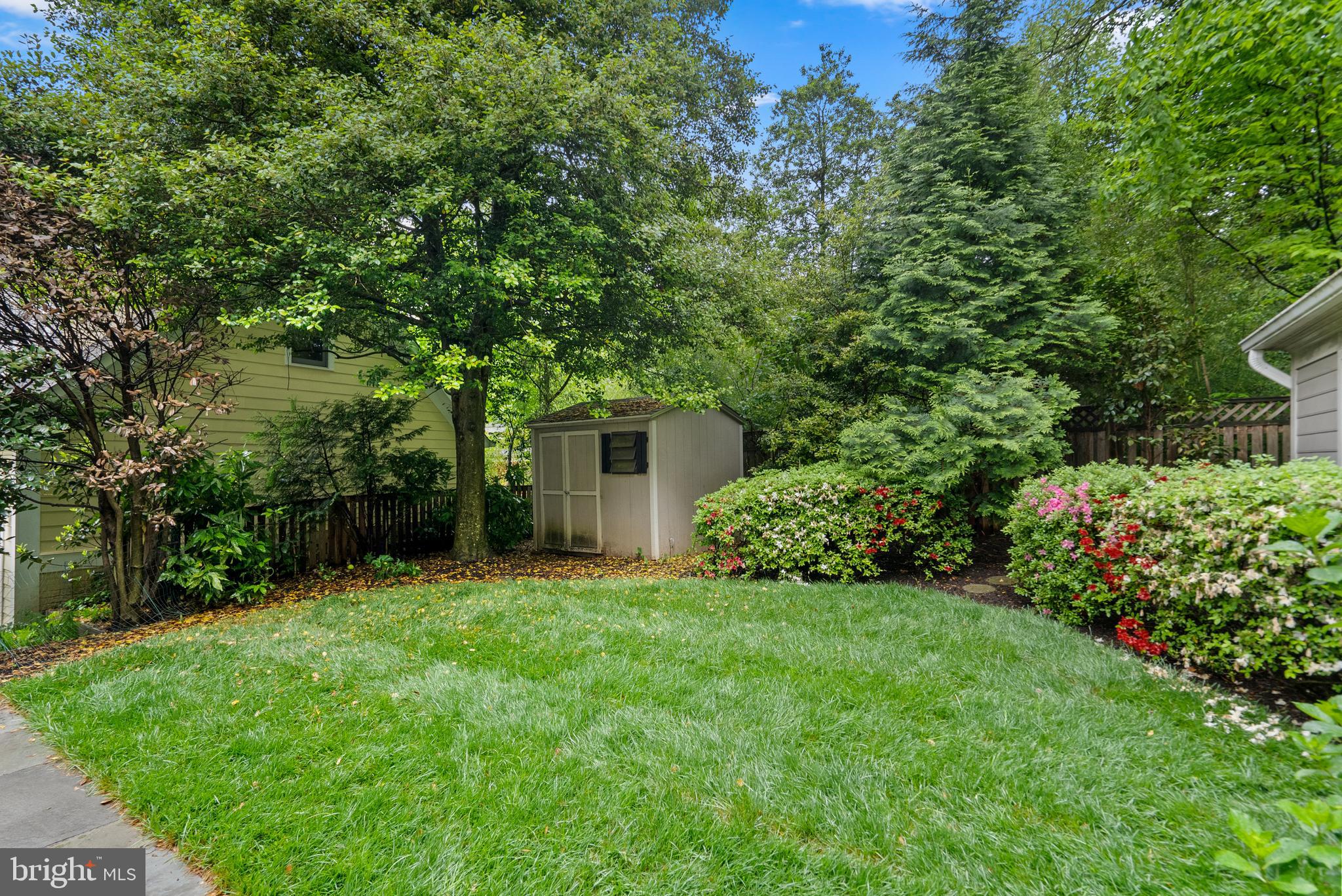 GARRETT PARK - Residential