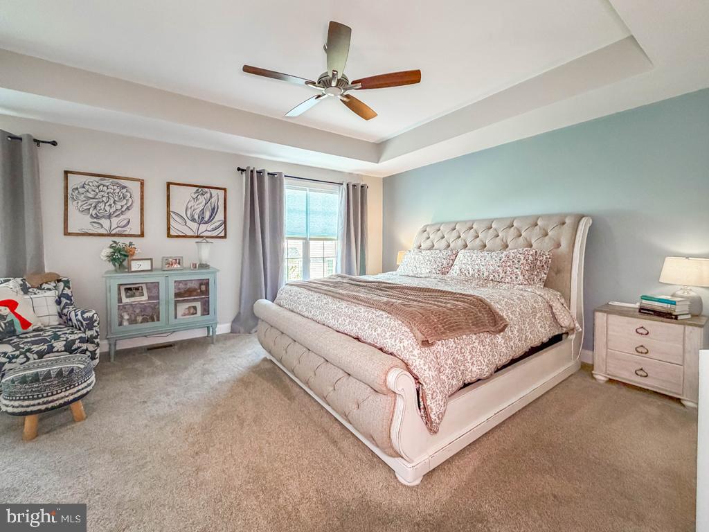 TH AT HERITAGE CNTR - Residential