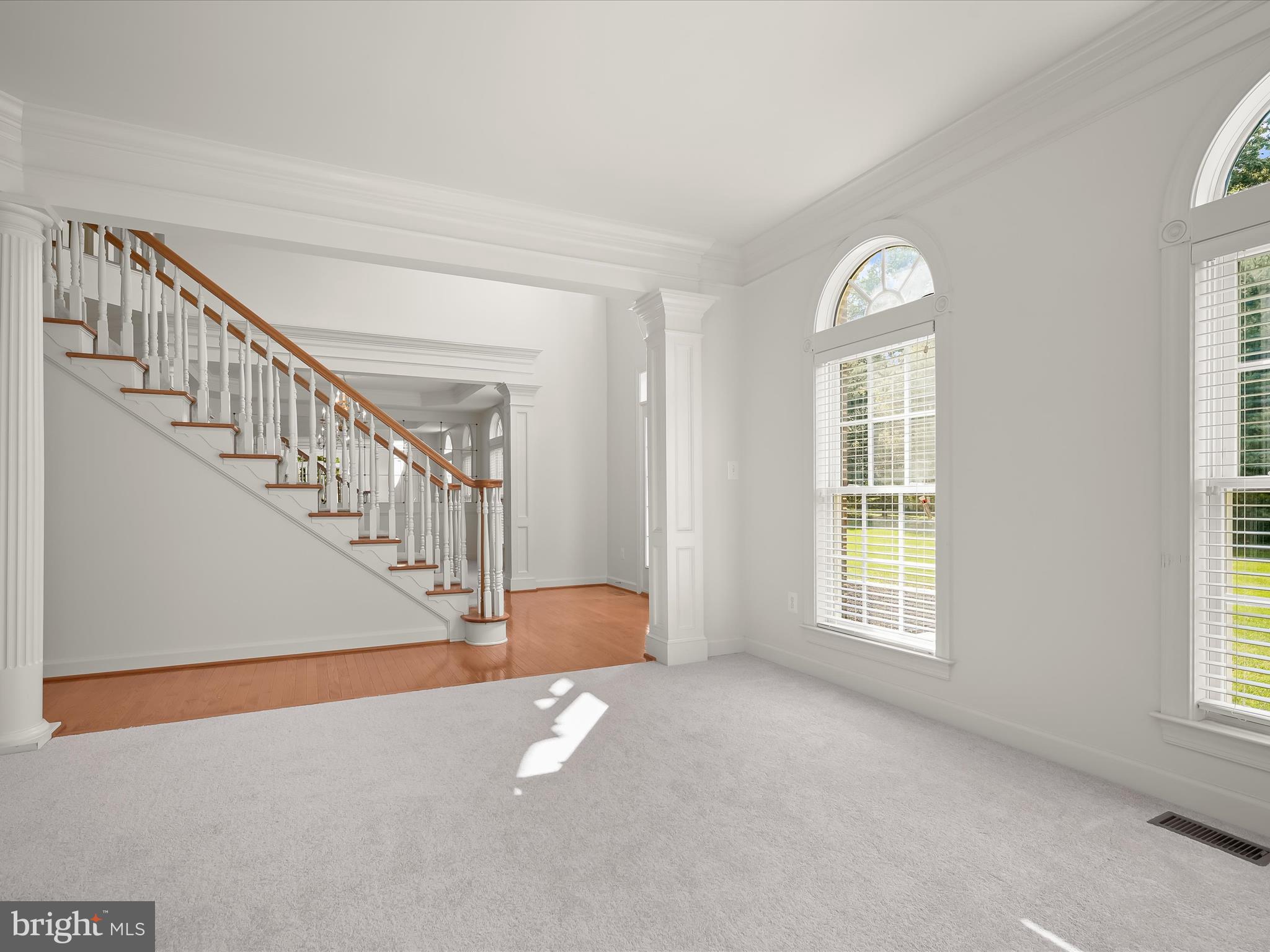 HALL SHOP MANOR - Residential