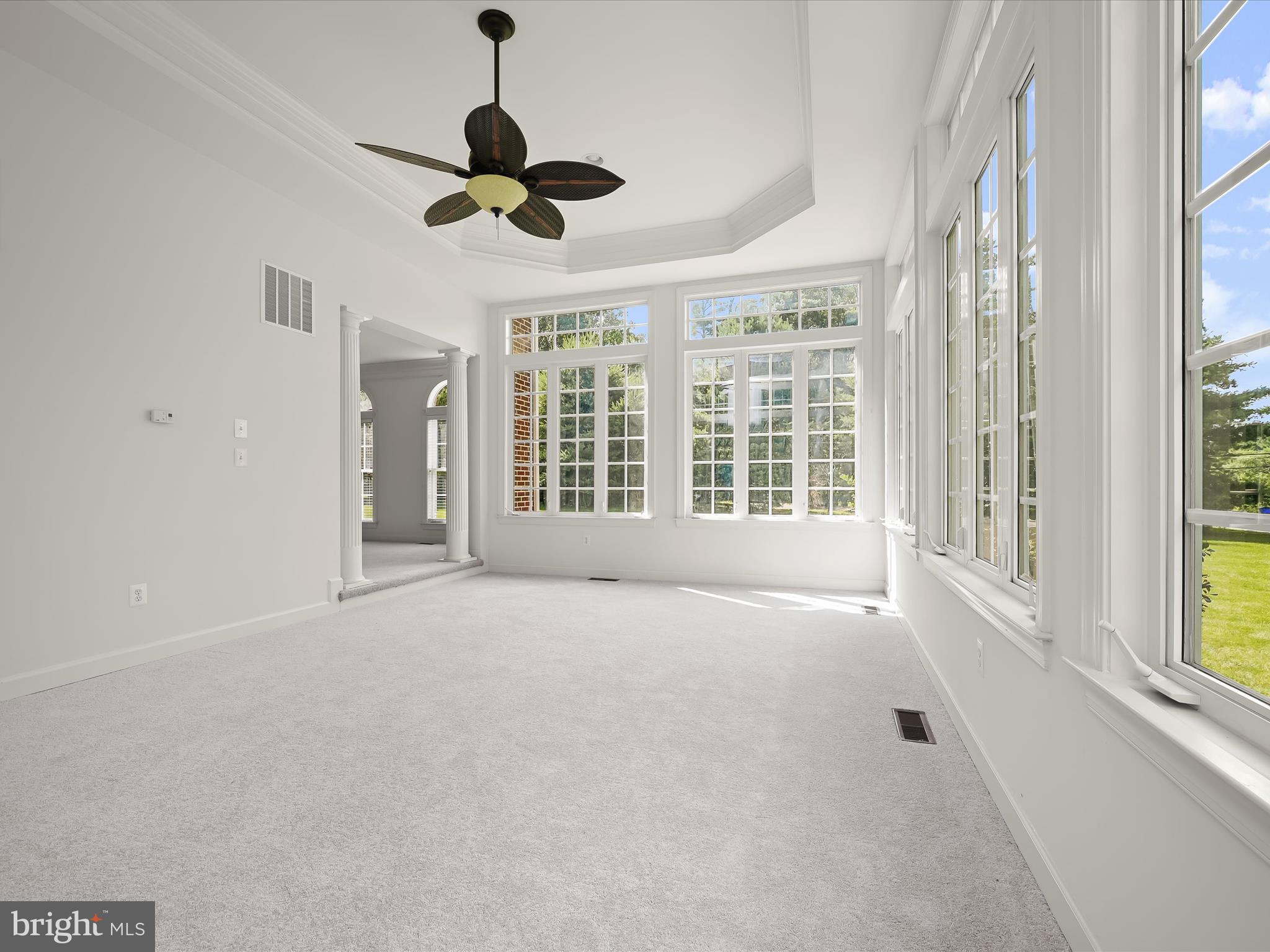 HALL SHOP MANOR - Residential