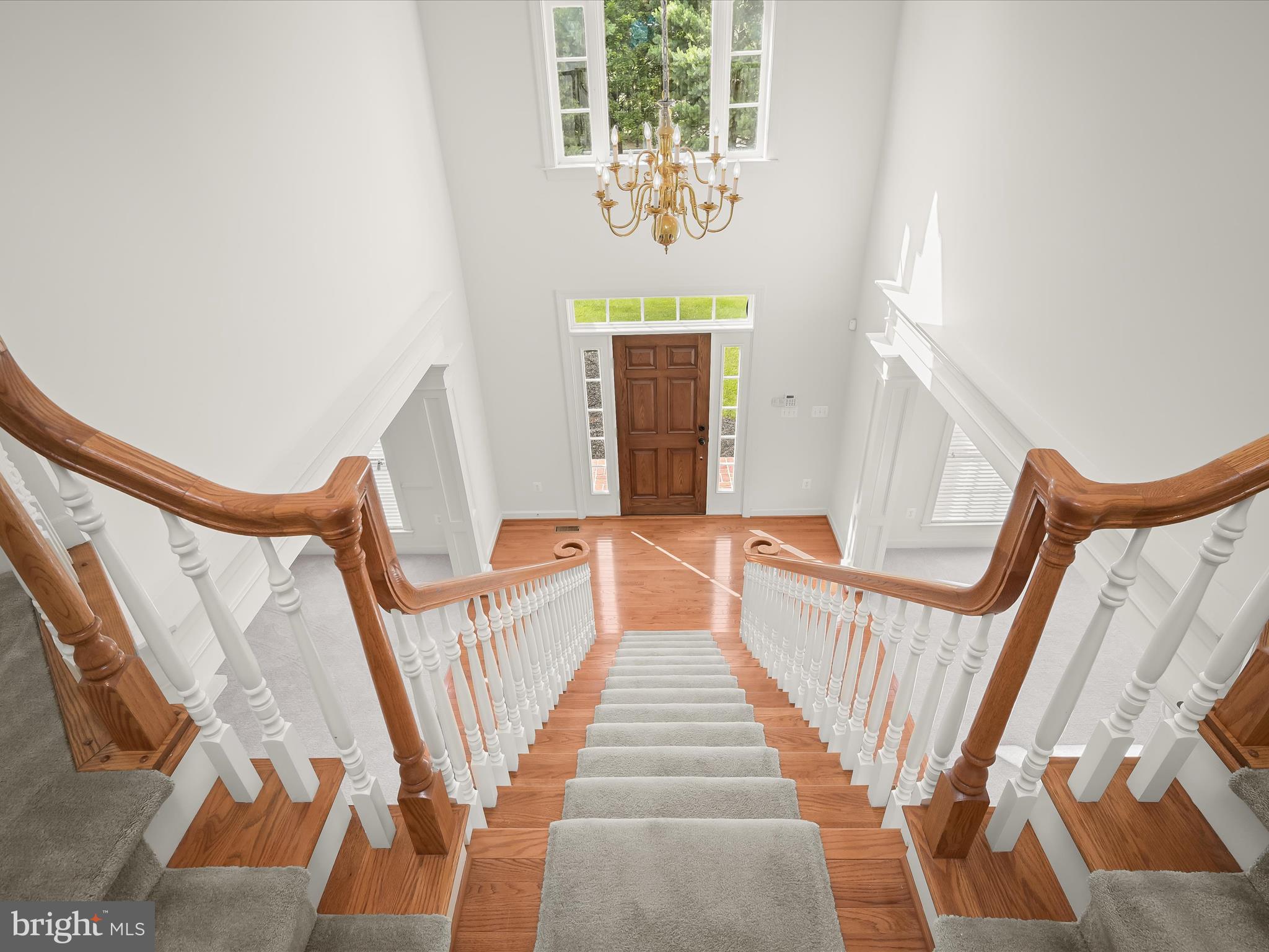 HALL SHOP MANOR - Residential