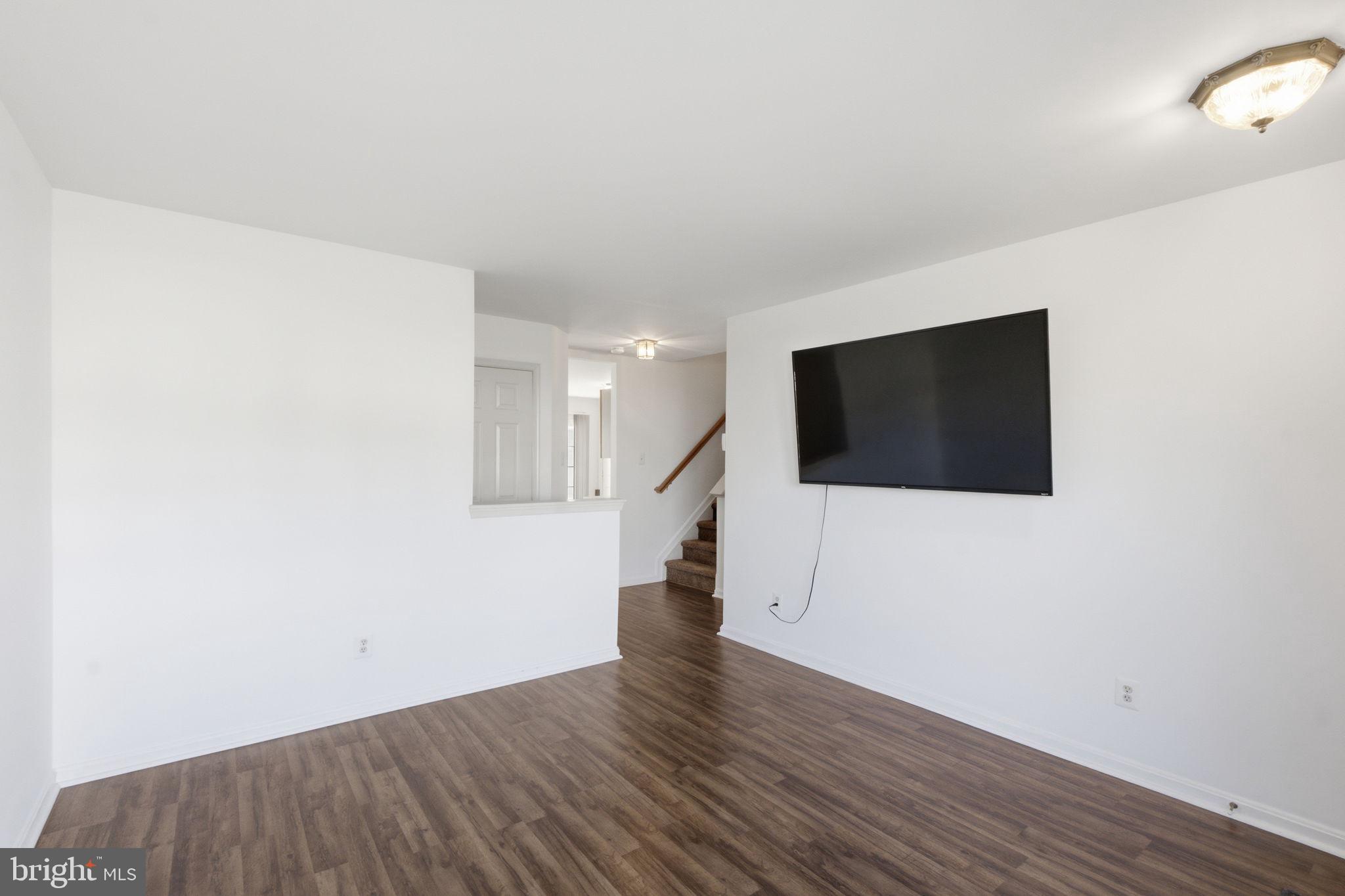 CEDAR RUN - Residential