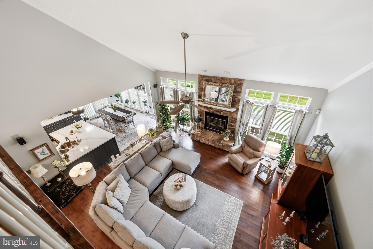 EASTON CLUB - Residential