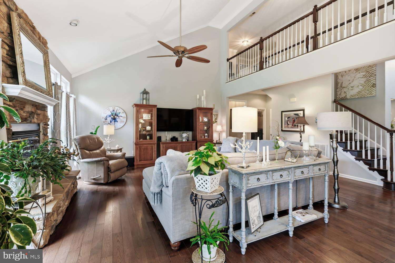 EASTON CLUB - Residential