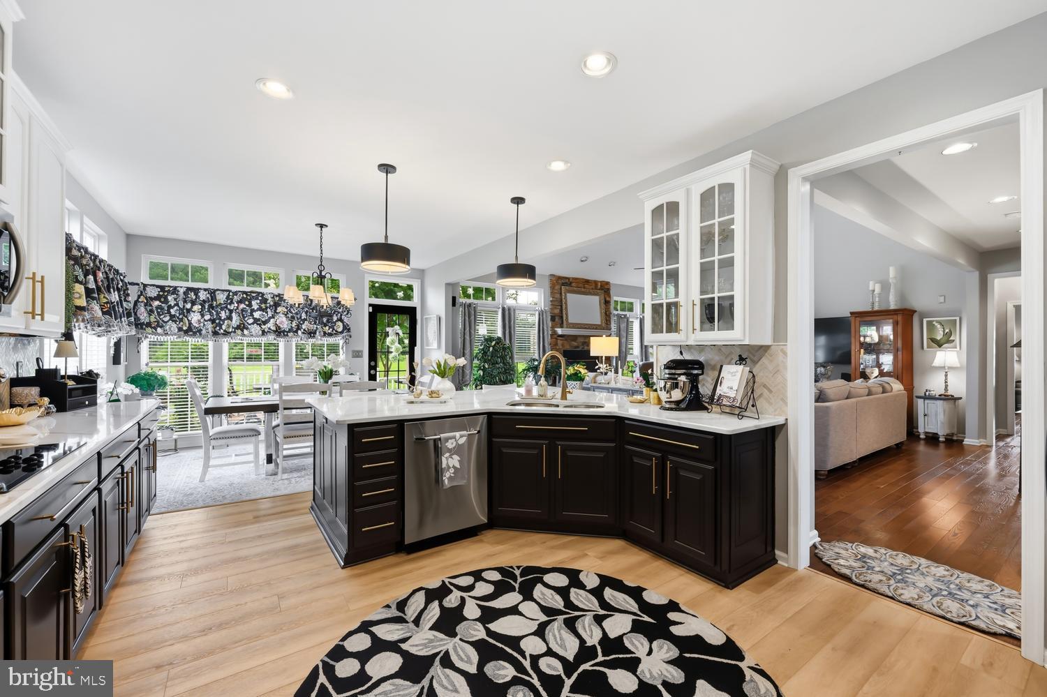 EASTON CLUB - Residential