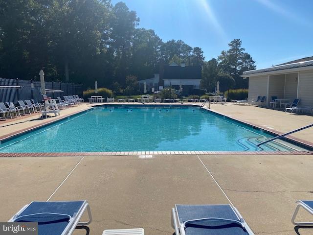 EASTON CLUB - Residential