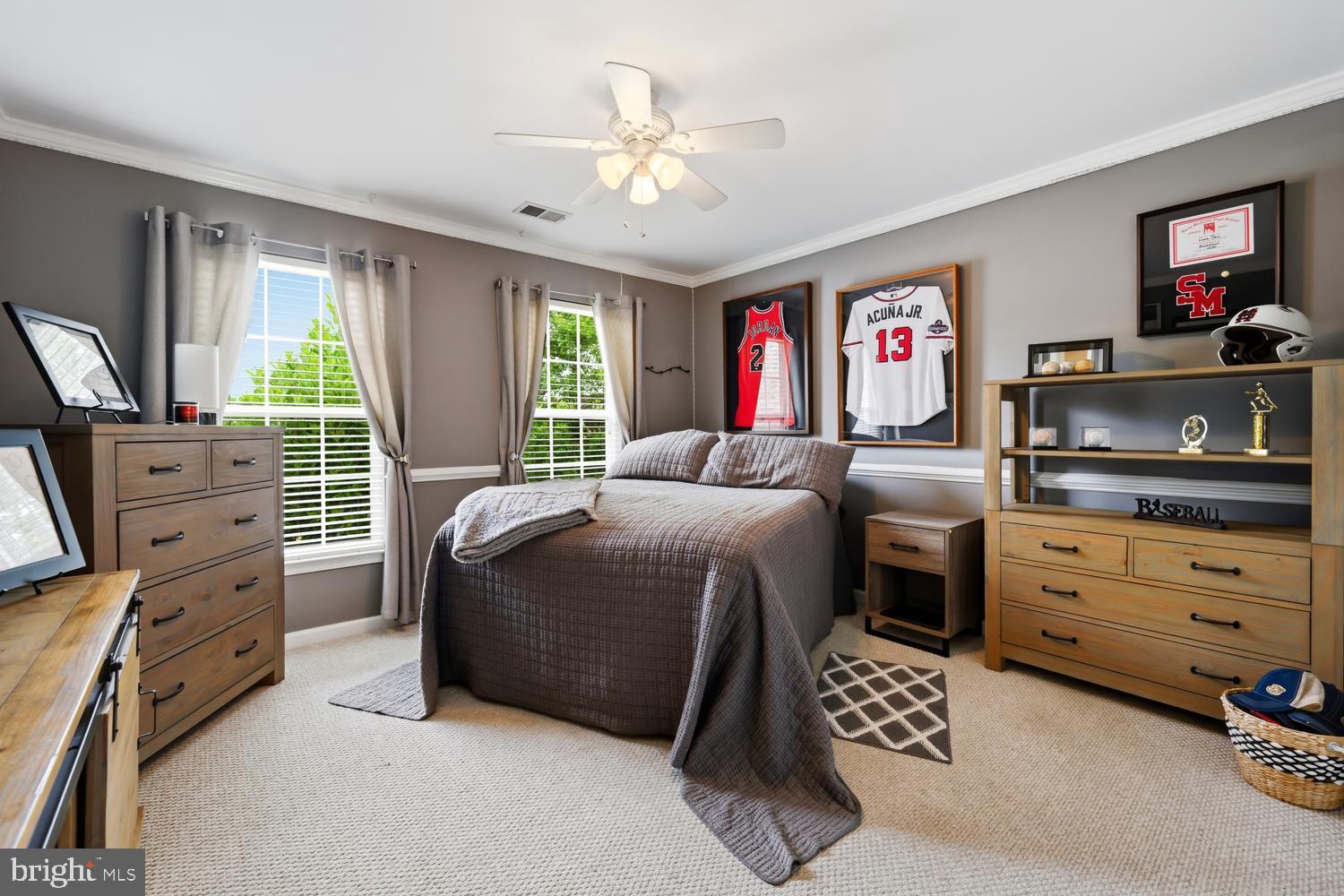 EASTON CLUB - Residential