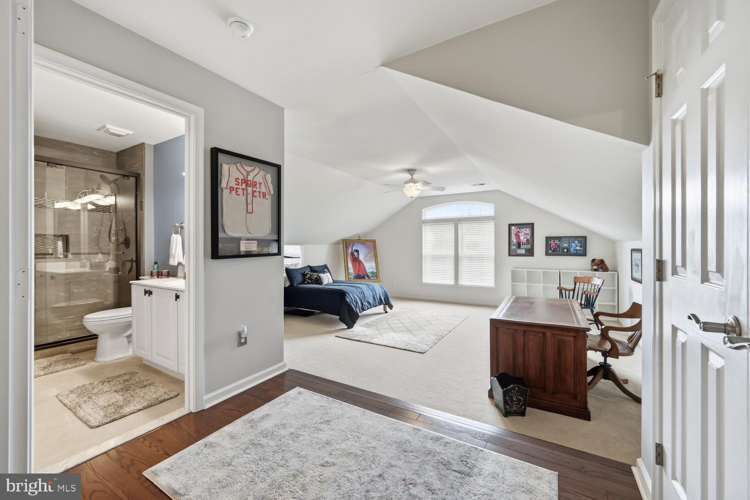 EASTON CLUB - Residential