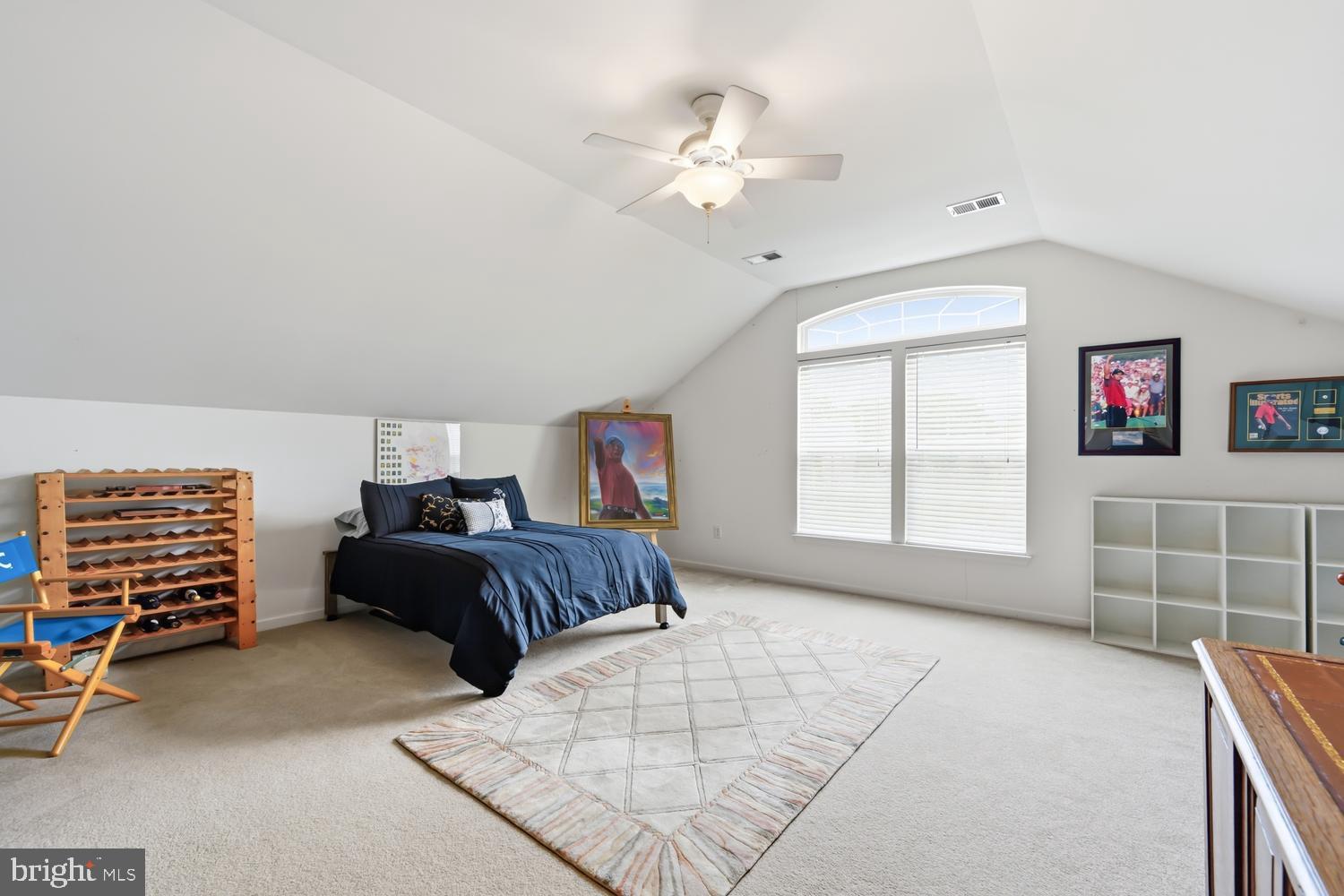 EASTON CLUB - Residential