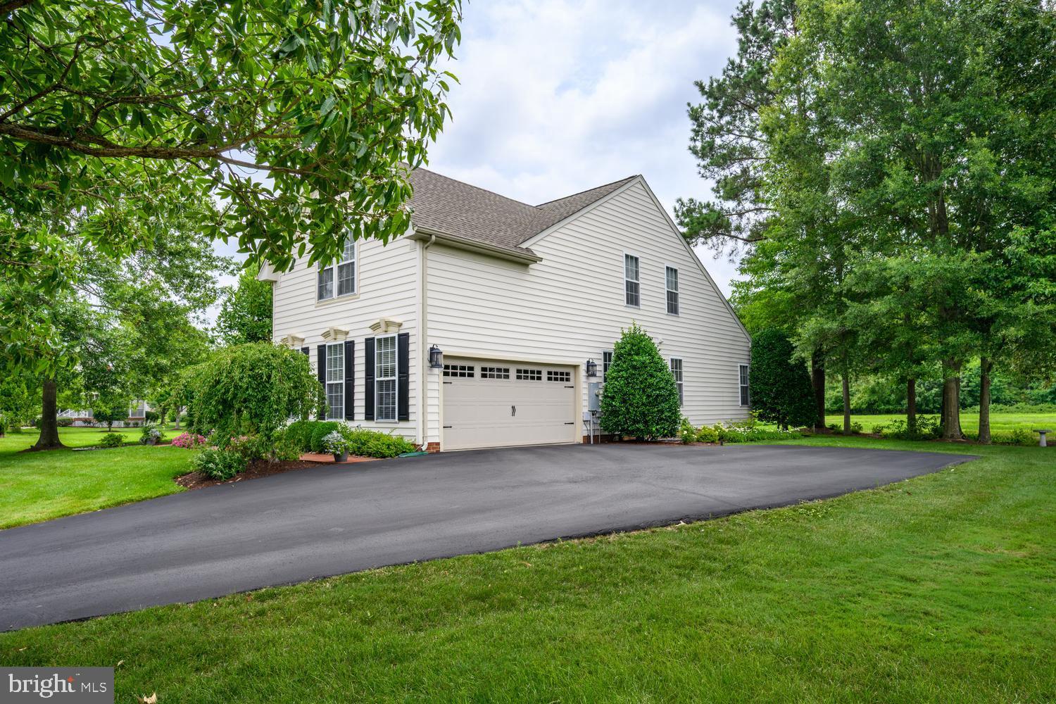 EASTON CLUB - Residential
