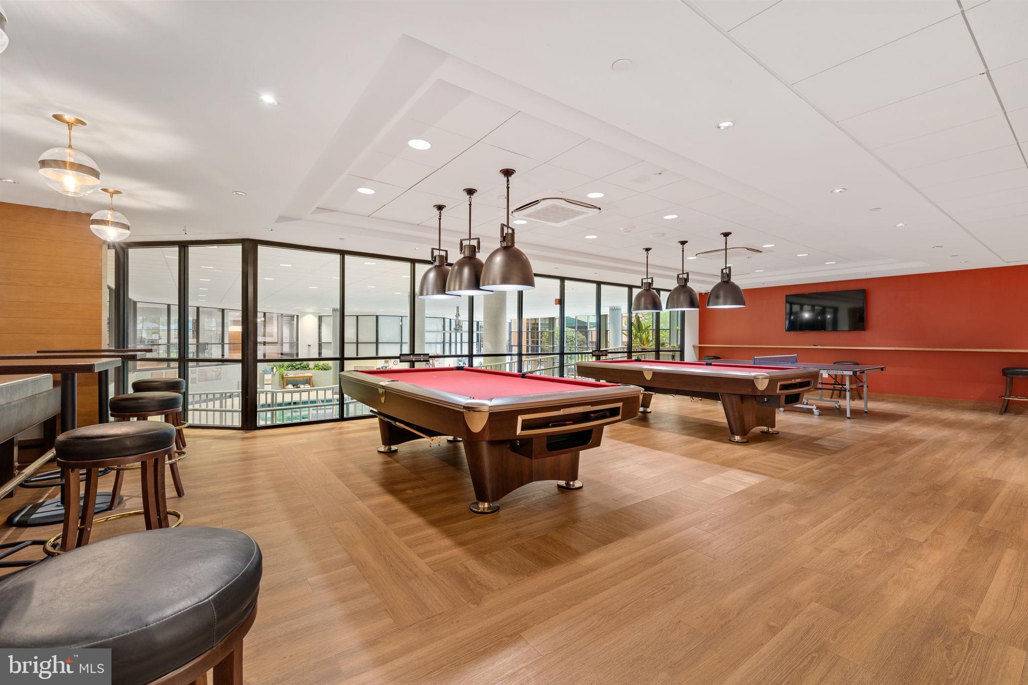 MONTEBELLO - Residential