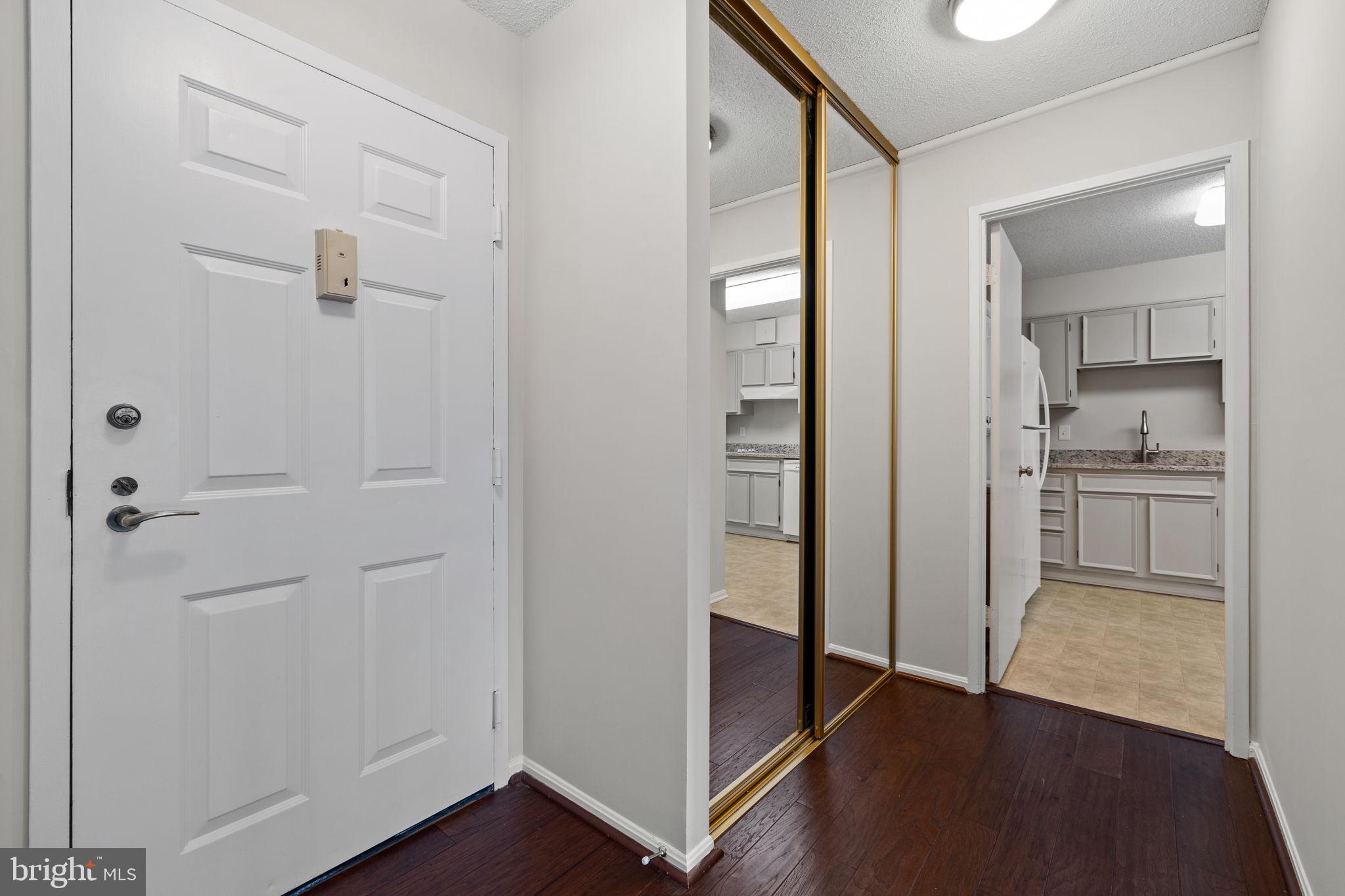 MONTEBELLO - Residential