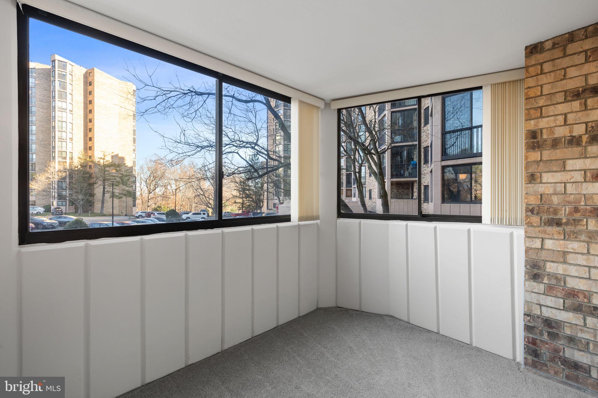 MONTEBELLO - Residential