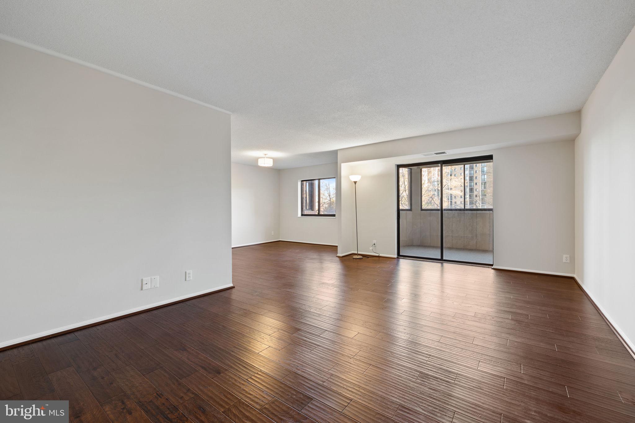 MONTEBELLO - Residential