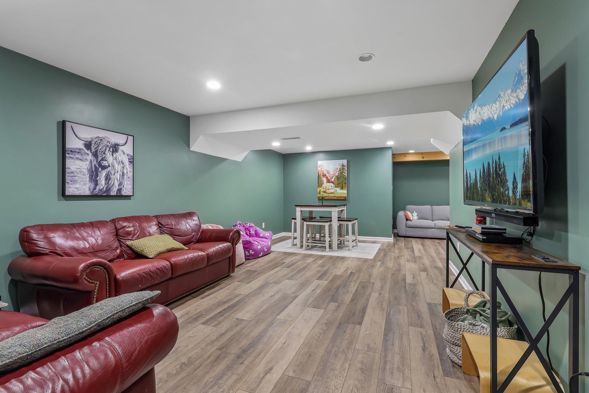 CRANBERRY ESTATES - Residential