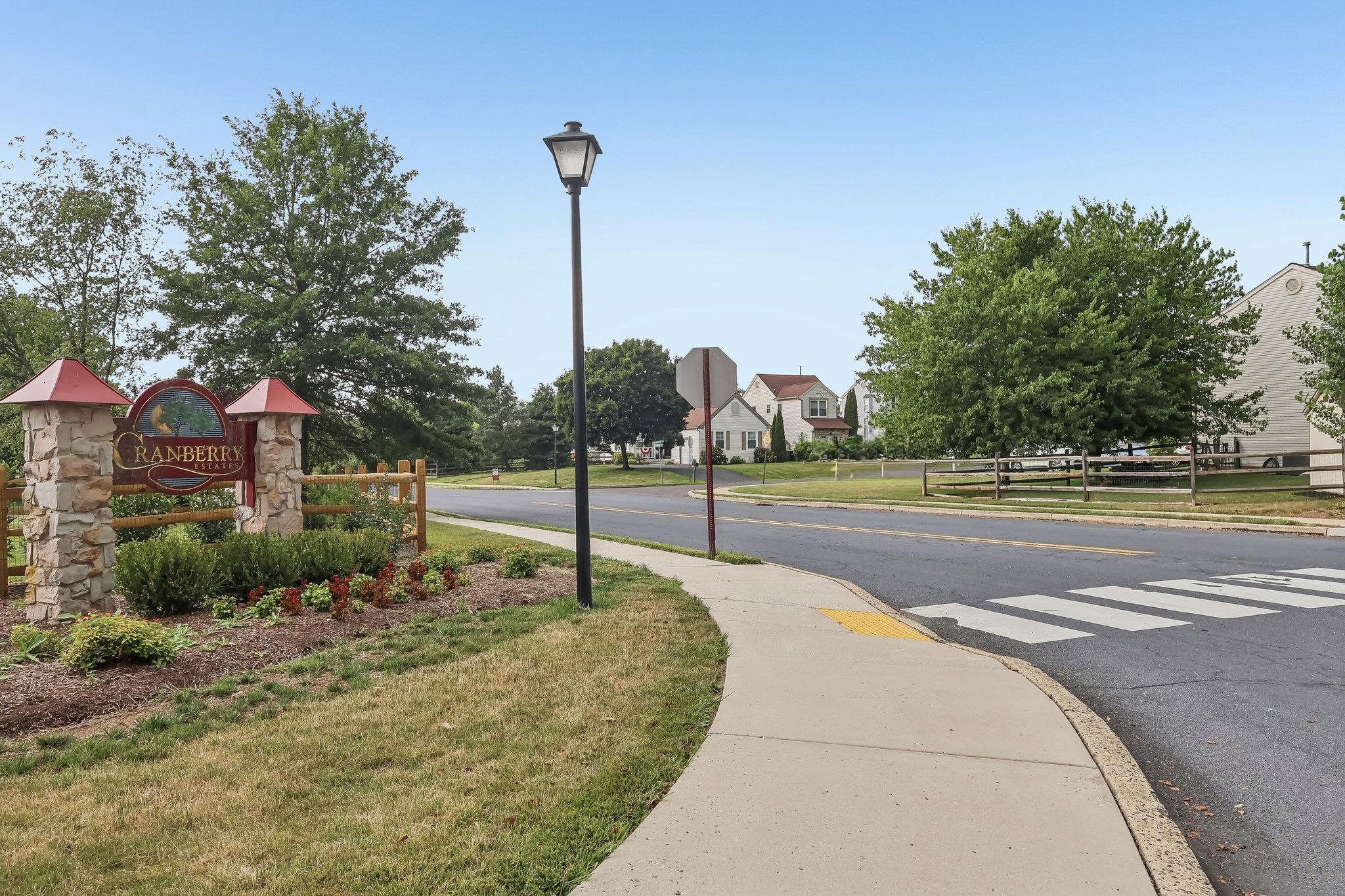 CRANBERRY ESTATES - Residential