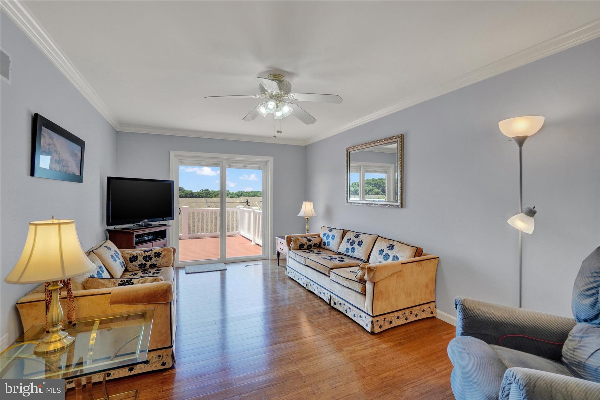 EQUINE MEADOWS - Residential