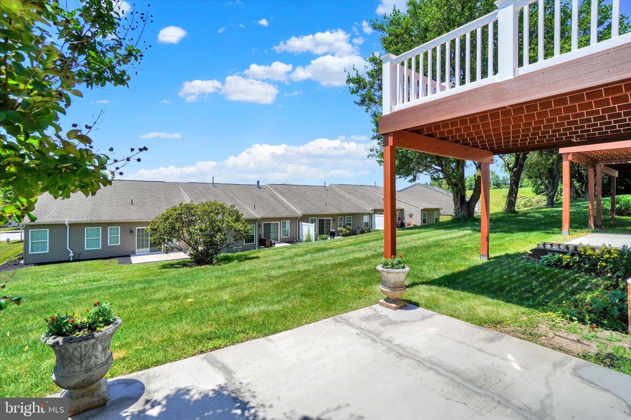 EQUINE MEADOWS - Residential