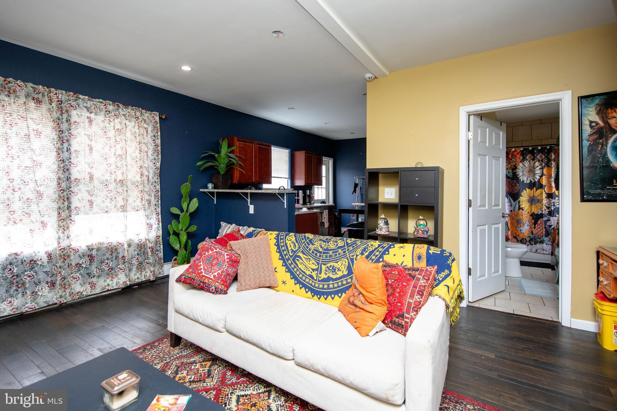 CROYDON HGTS - Residential
