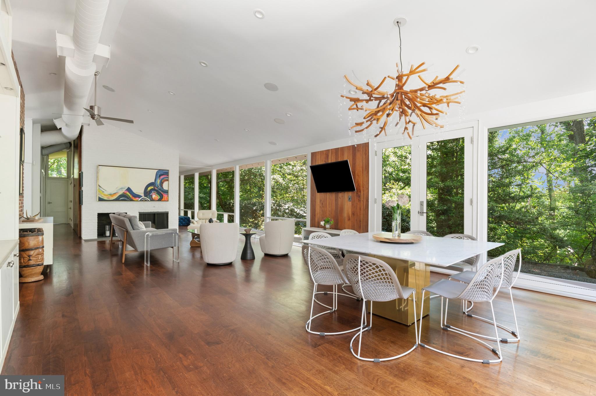BANNOCKBURN - Residential
