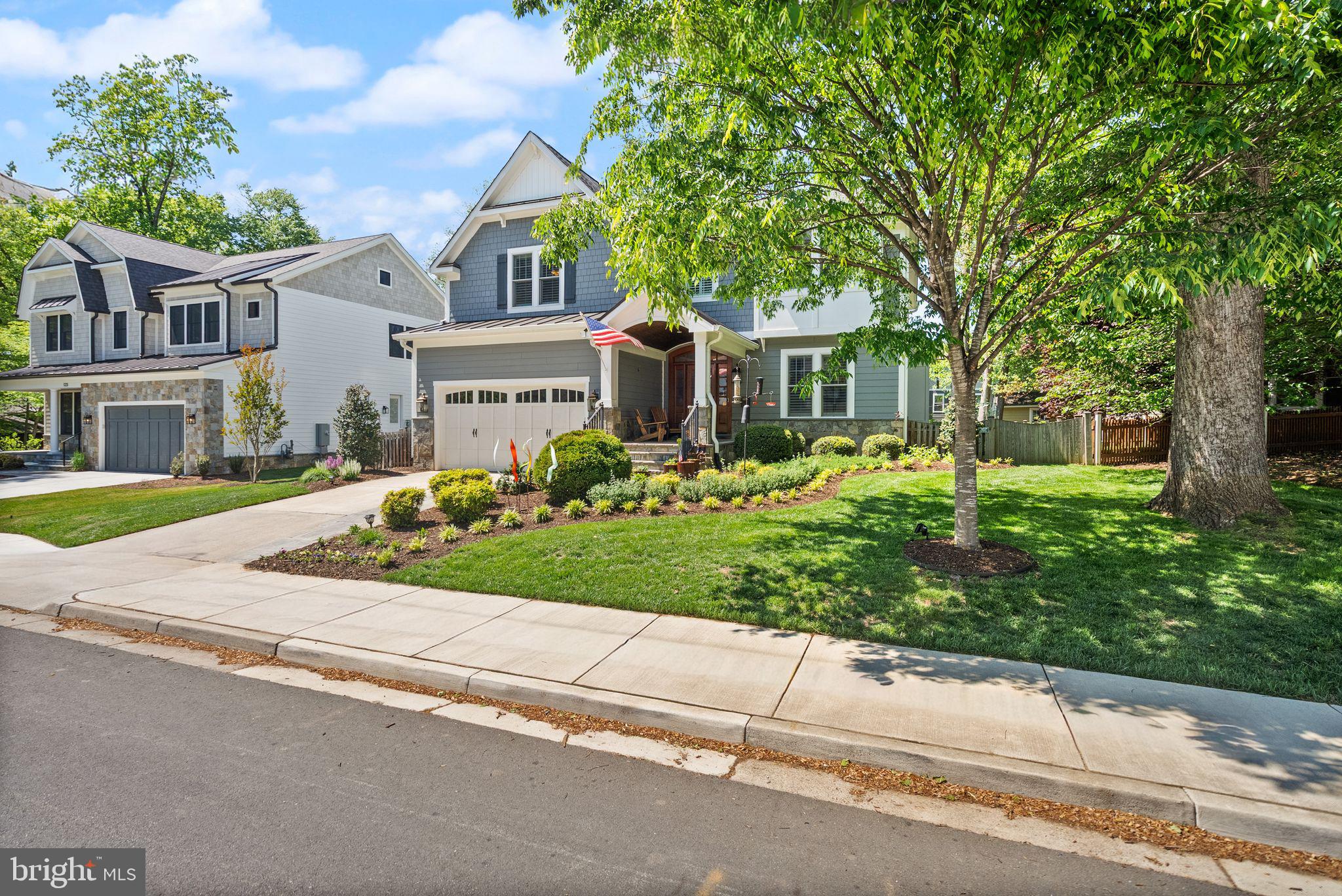 VIENNA WOODS - Residential