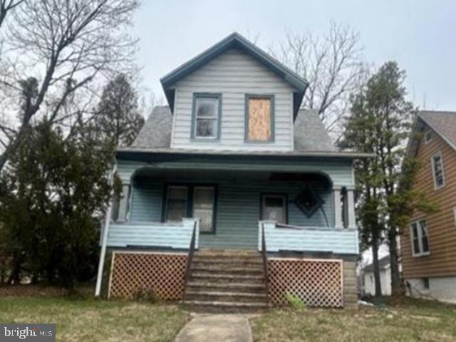 Built in 1925, this cape cod style home offers approximately 1618 finished square feet, three bedrooms, one full and one half bath, unfinished basement and covered front porch. This home sits on an approximate 6499 sqft lot. This property is in need of total rehab. No interior access allowed.