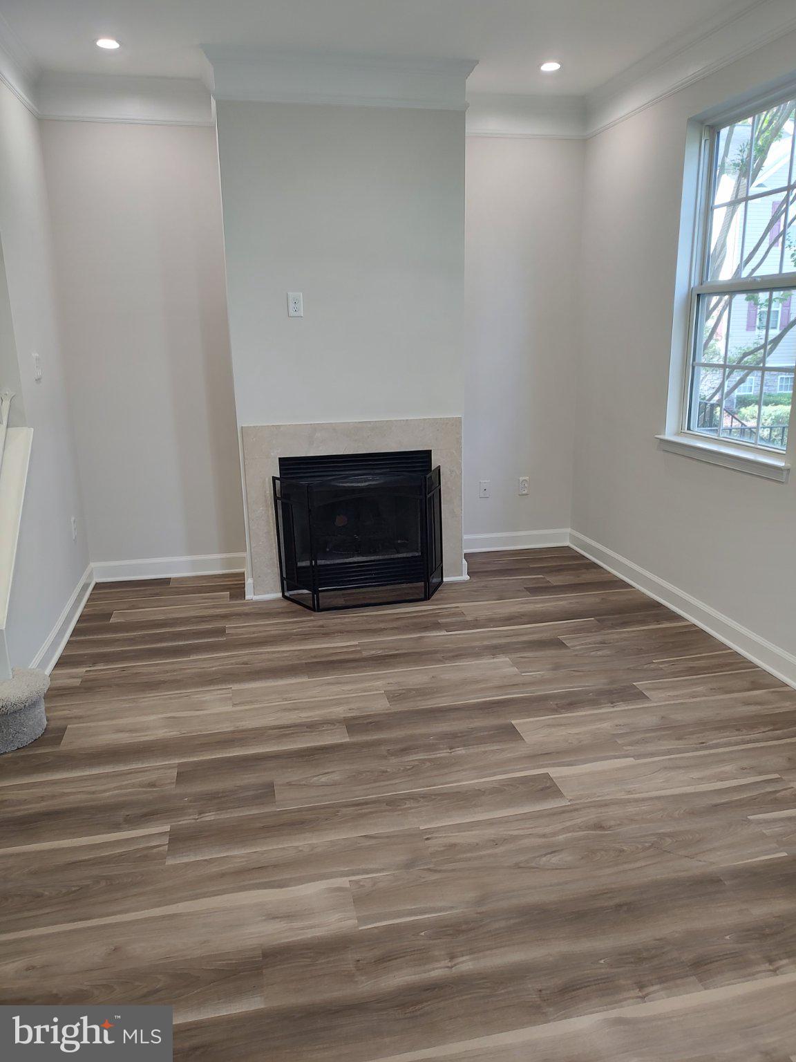 PINEY ORCHARD - Residential