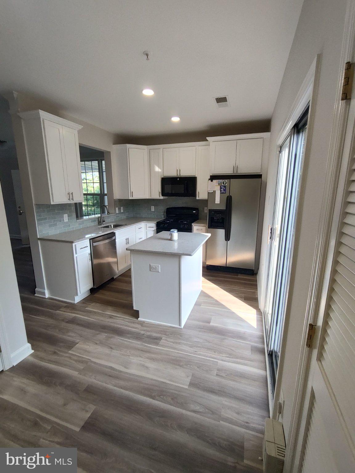 PINEY ORCHARD - Residential