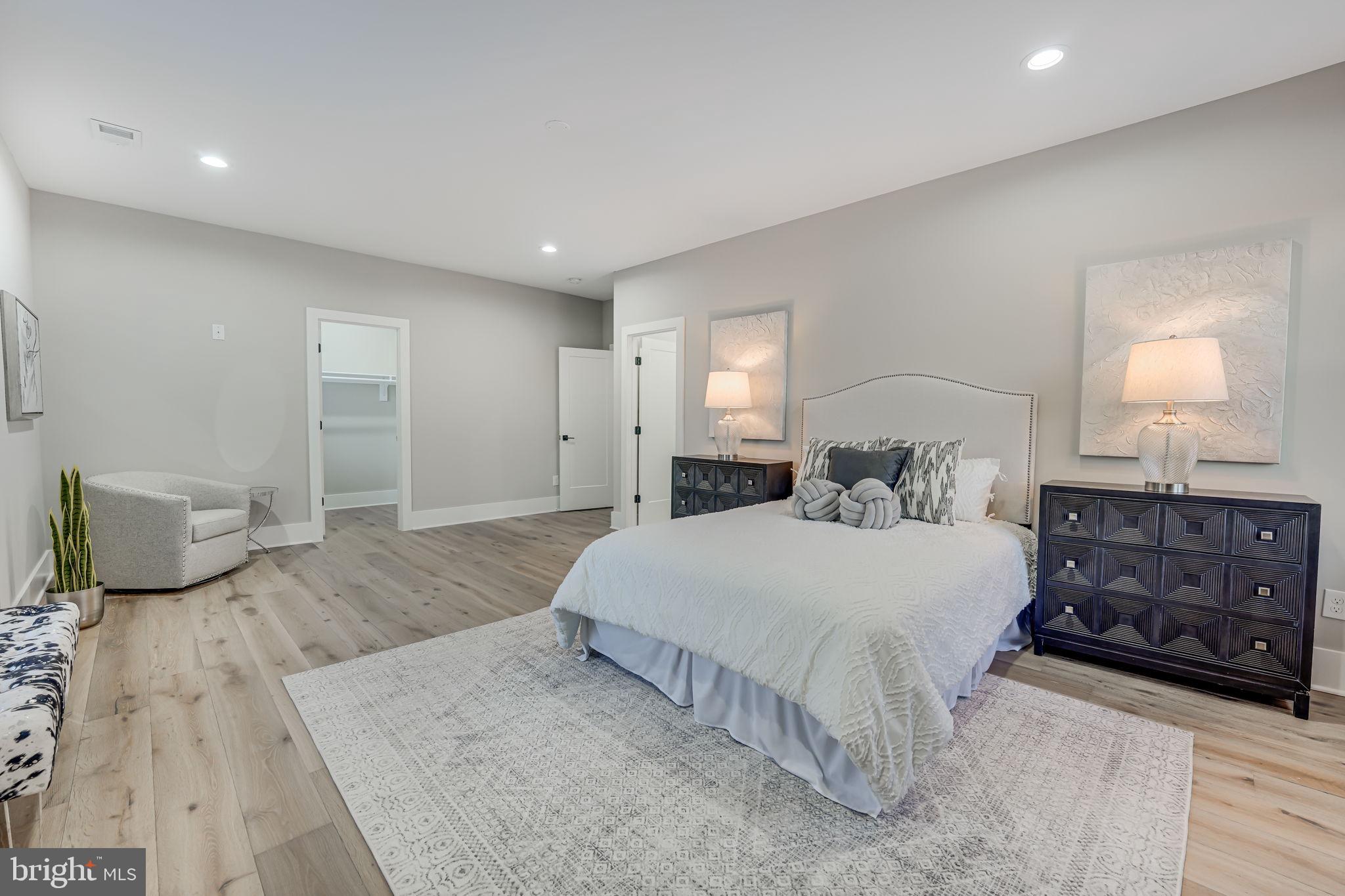 BOGERS FENWICK PARK - Residential
