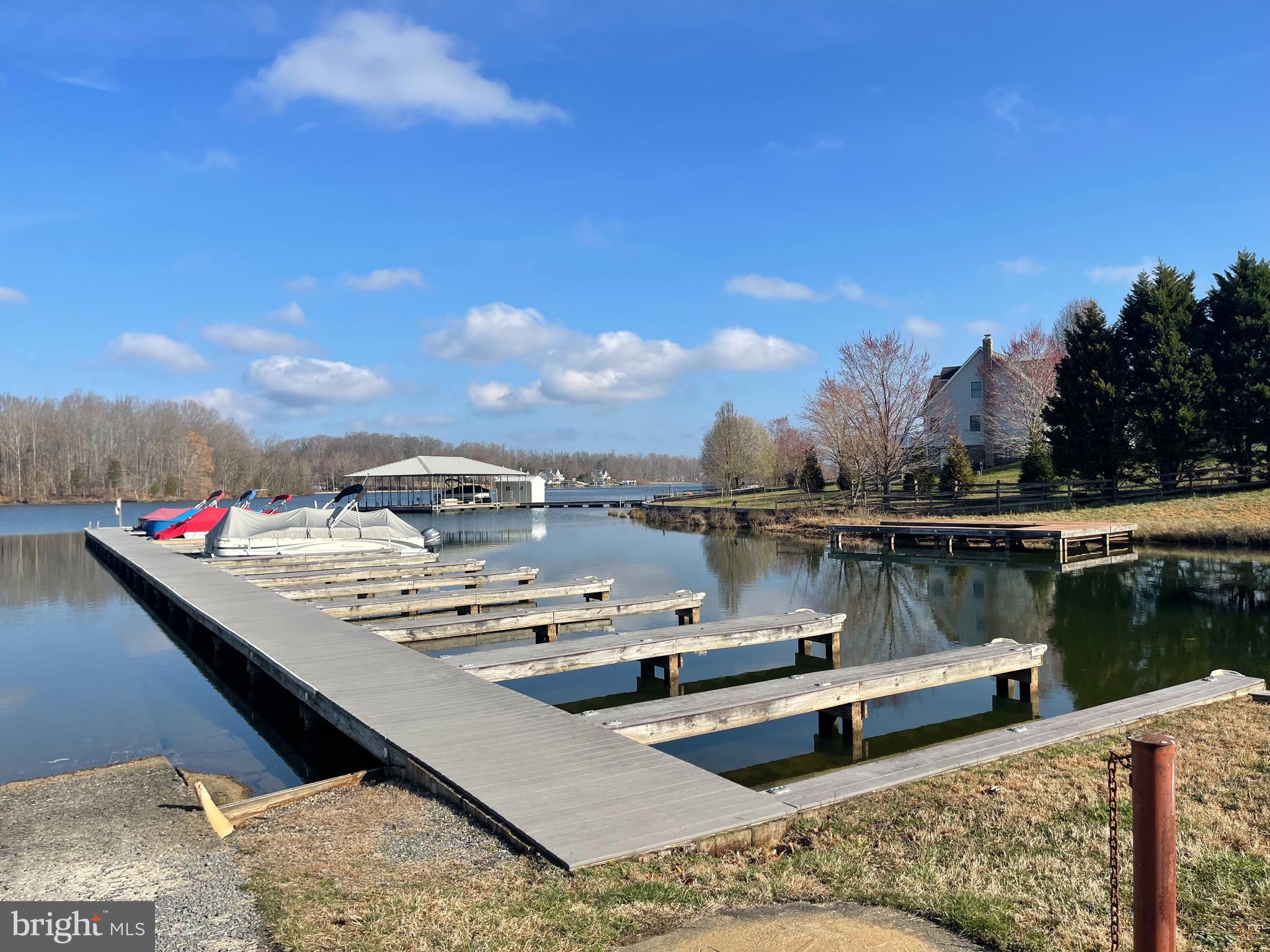 Welcome to Lake Anna!  Build your dream home on this beautiful lake access lot, located in Seclusion Shores on the private side of Lake Anna!  LOT 40 is a 1.25 acre lot that is cleared and ready for you to build on.  Bring your house plans and your builder.  Seclusion Shores offers a boat ramp, boat slips for lease and a sandy beach.  Just minutes away from local dining, breweries, wineries and groceries.  Tim's at Lake Anna, Below Deck LKA, mini golf, MooTru Ice cream, and just a short drive to grocery shopping, Lake Anna Taphouse and other local wineries and breweries.