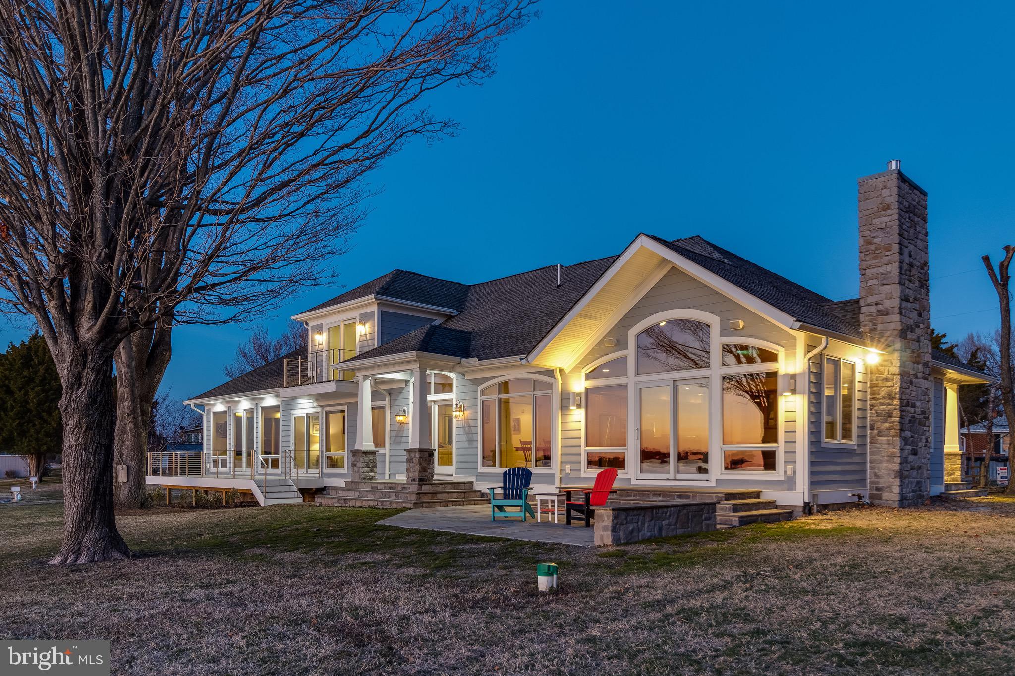 WATERLOO SHORES - Residential