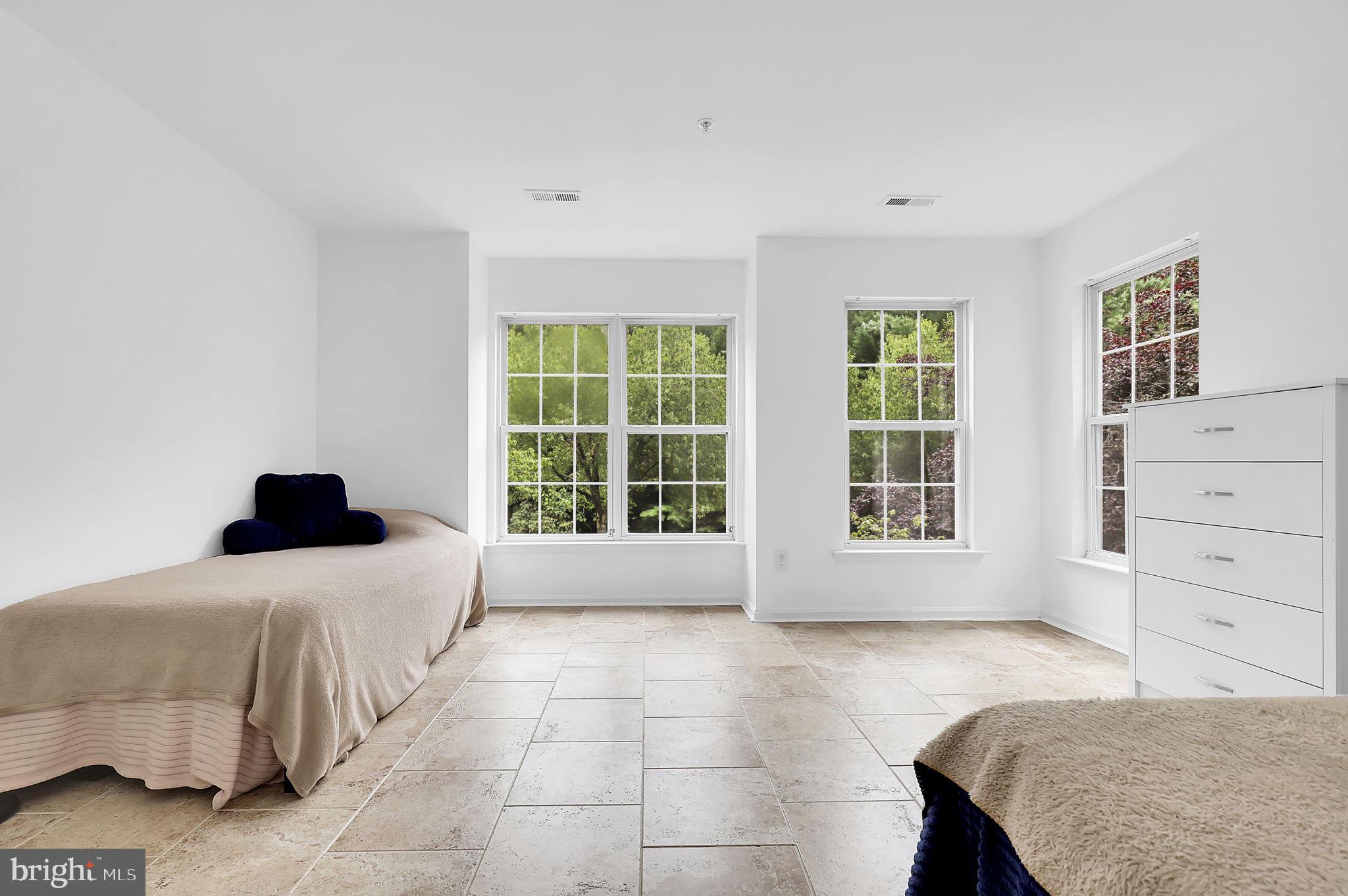 GERMANTOWN ESTATES - Residential