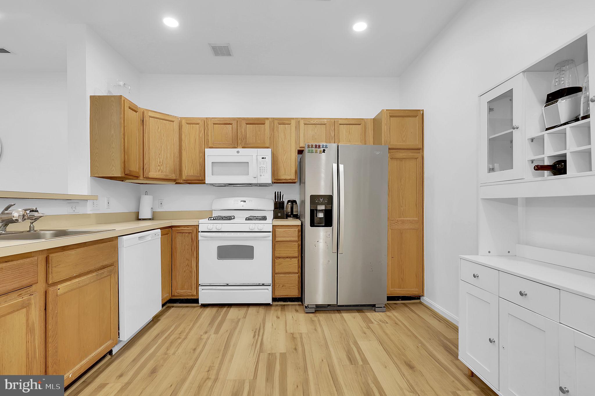 GERMANTOWN ESTATES - Residential