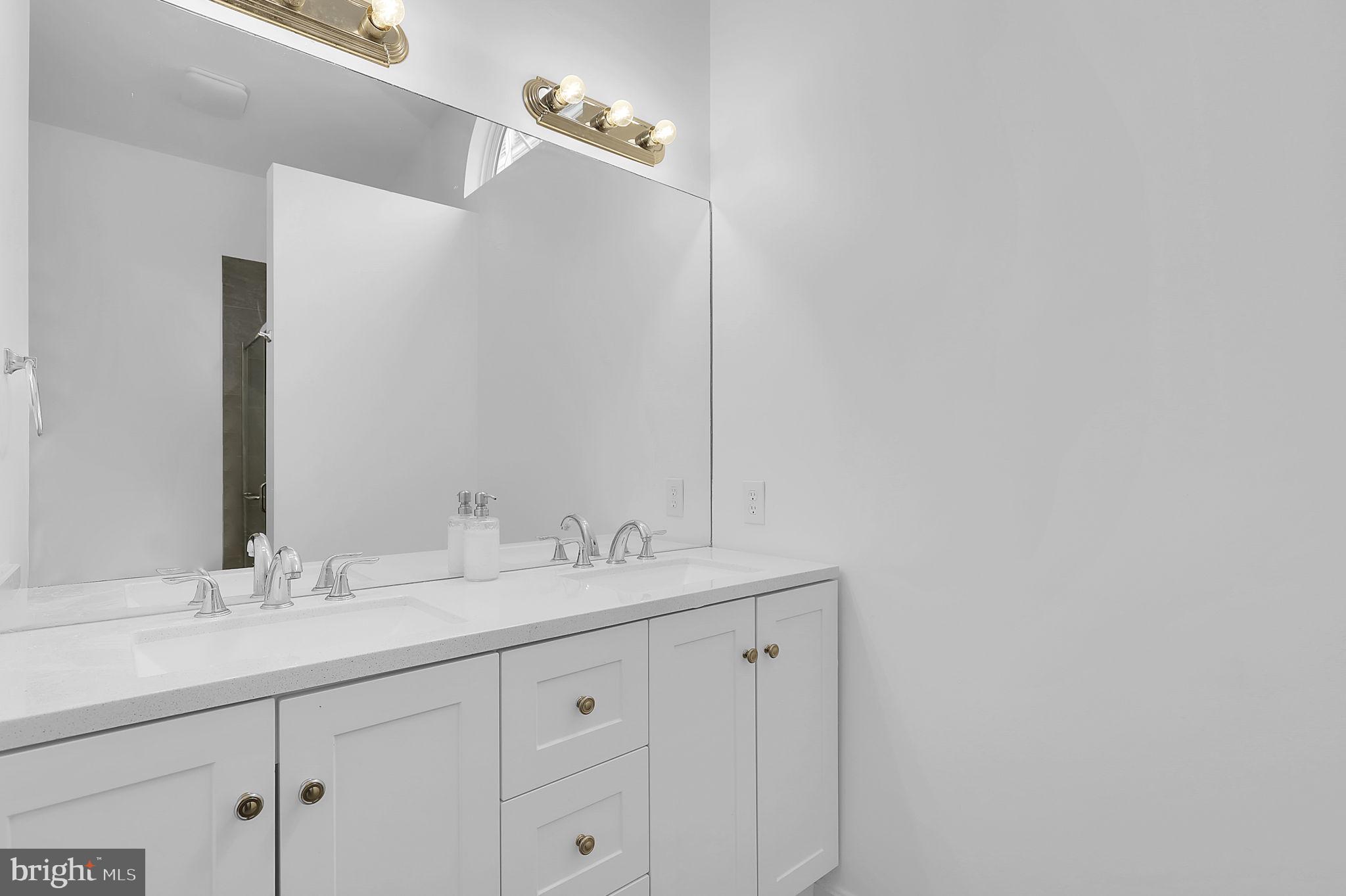 GERMANTOWN ESTATES - Residential