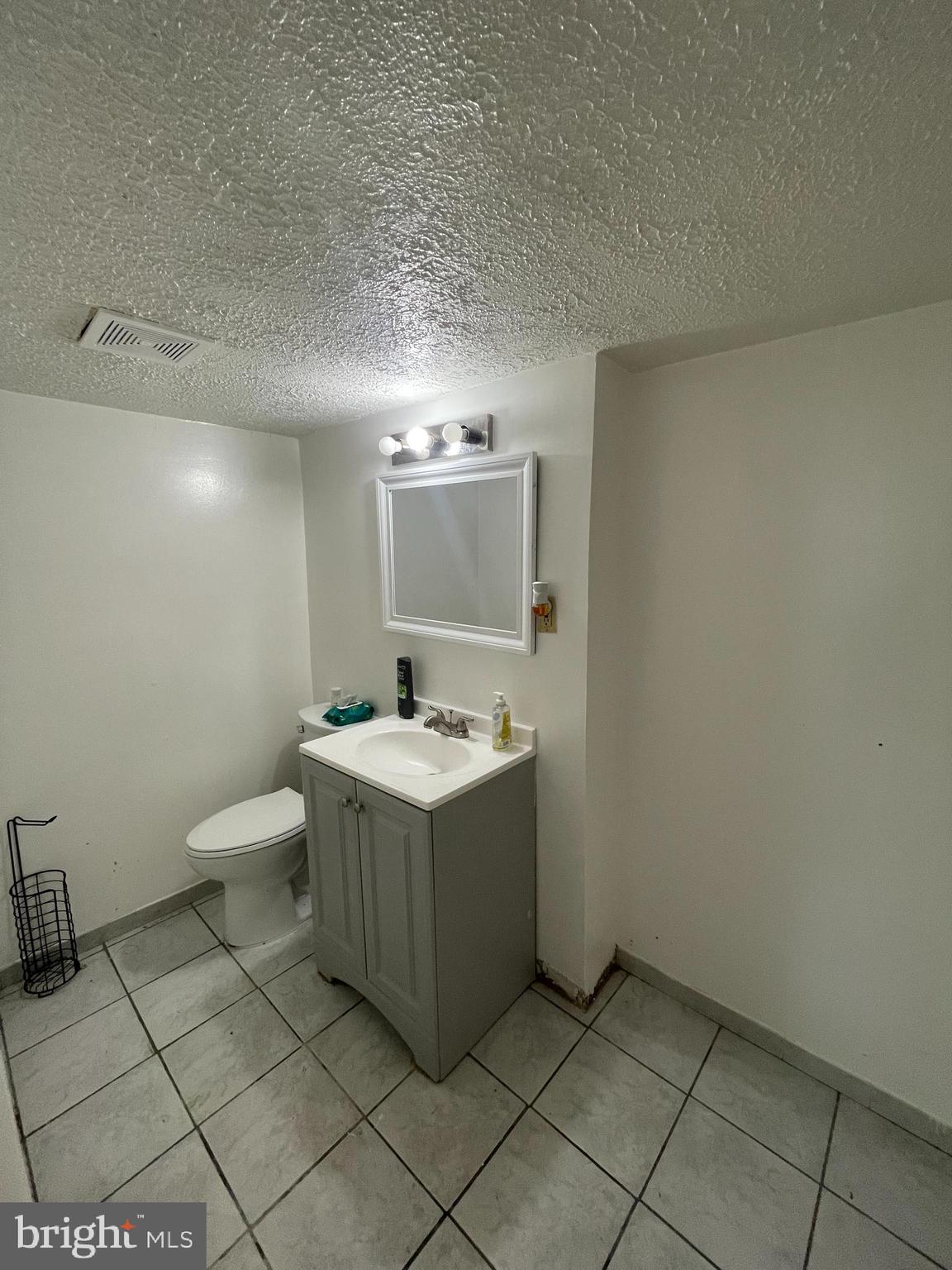 BRIAR VILLAGE - Residential
