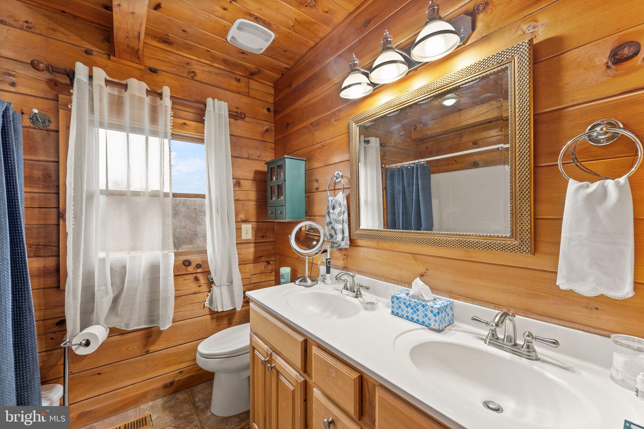 FOXBORO FARM - Residential