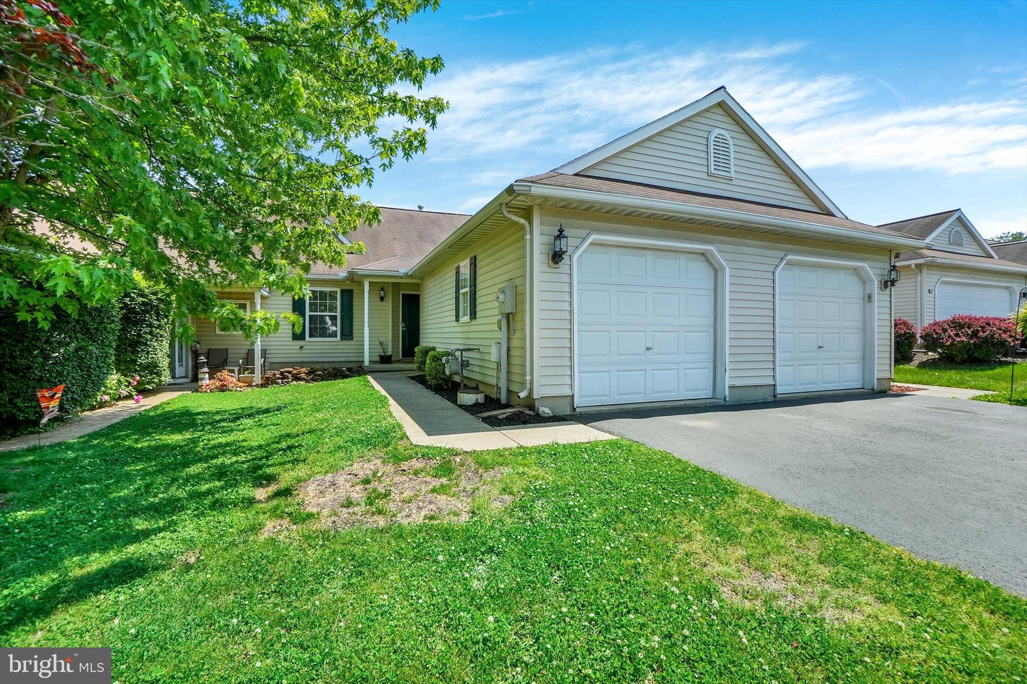 BLOSSOM HILL - Residential
