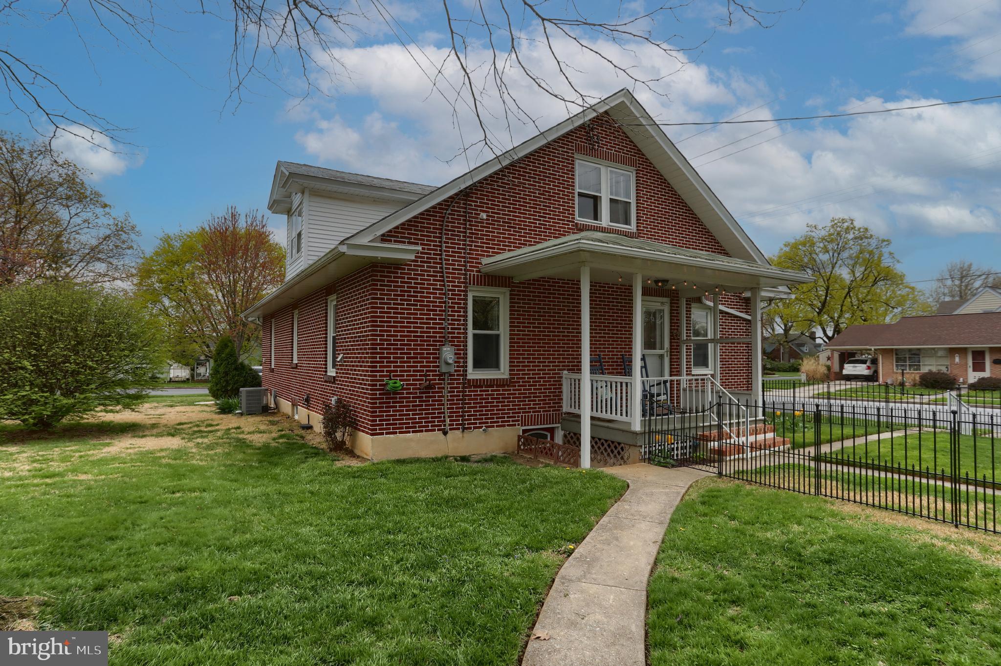 PALMYRA BOROUGH - Residential