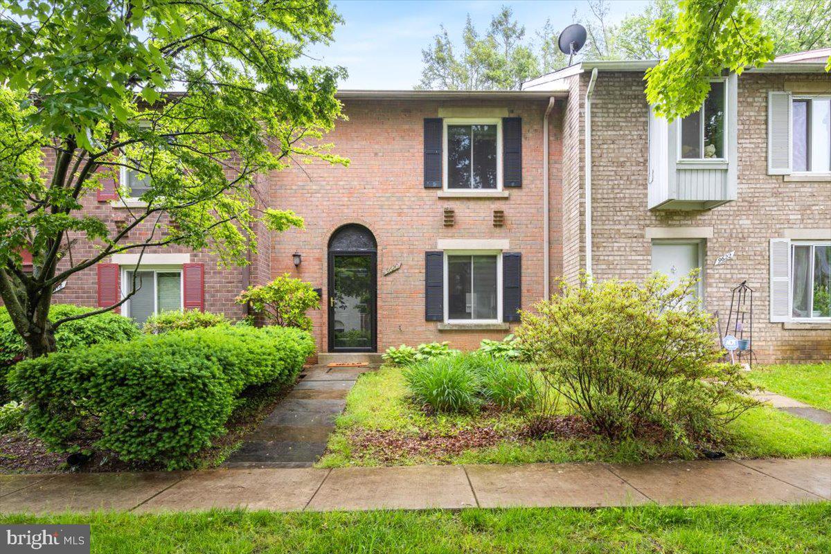 MARYLAND PLACE - Residential