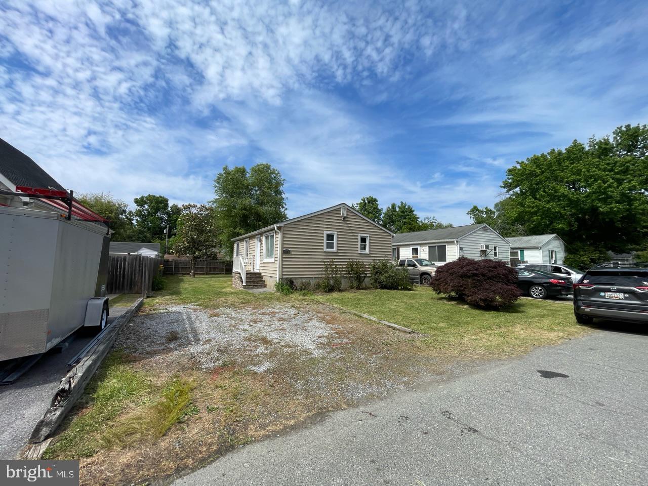 CEDARHURST ON THE BAY - Residential